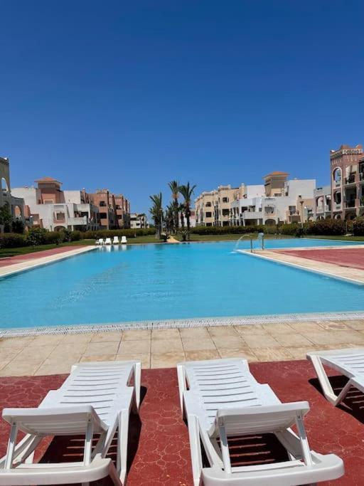 Appartement En Residence + Grande Terrasse Sur Le Toit Saïdia Exteriér fotografie