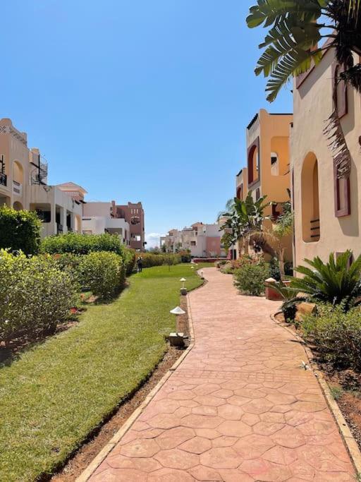 Appartement En Residence + Grande Terrasse Sur Le Toit Saïdia Exteriér fotografie