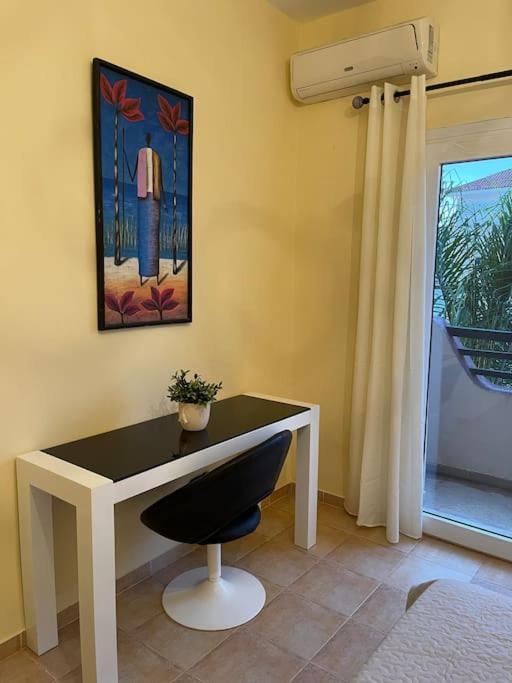 Appartement En Residence + Grande Terrasse Sur Le Toit Saïdia Exteriér fotografie
